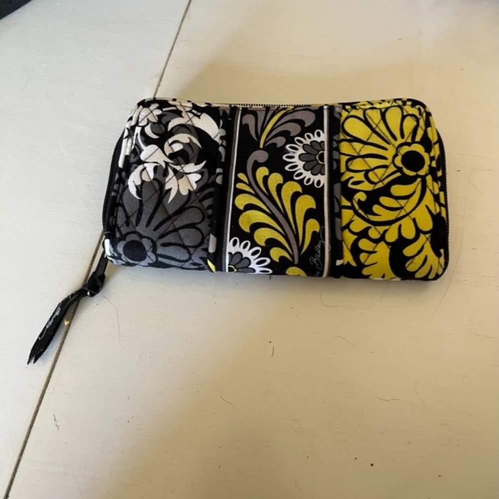 Vera Bradley Accordion Wallet